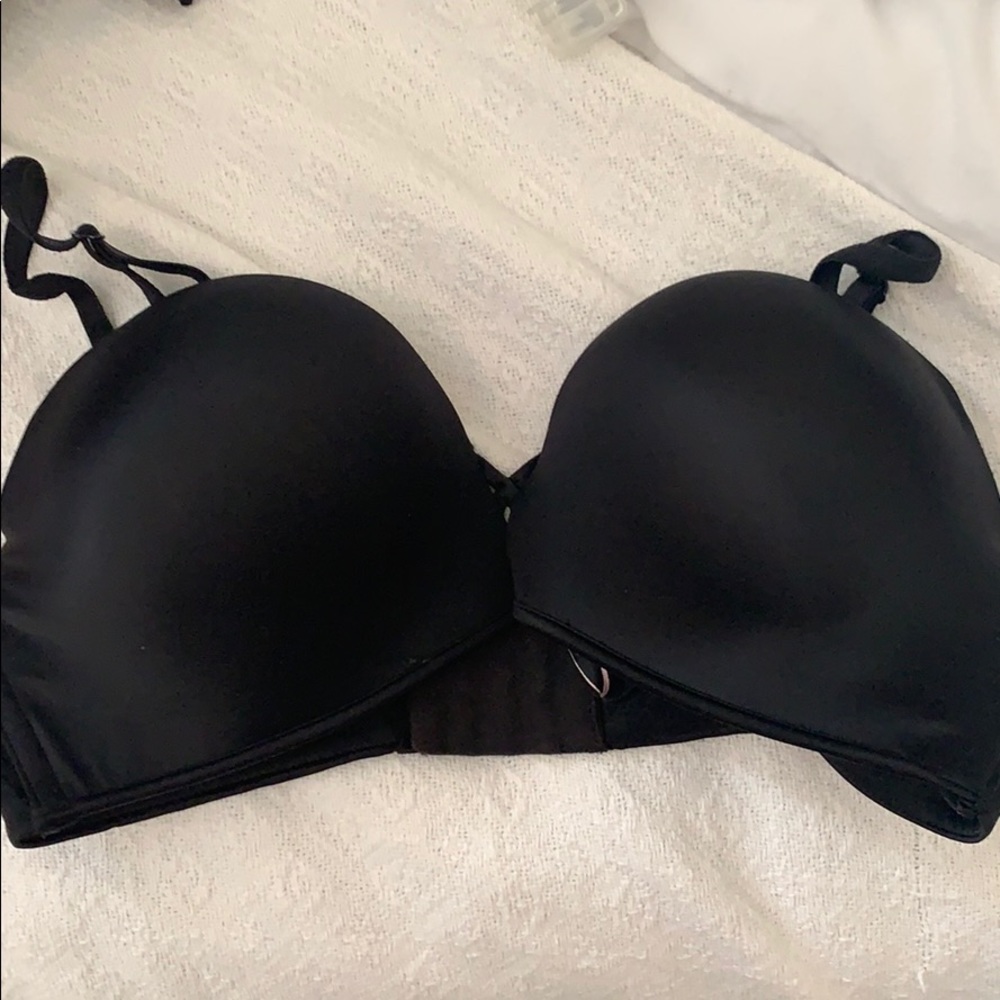 Victoria’s Secret Bombshell Multi-way Bra 34C